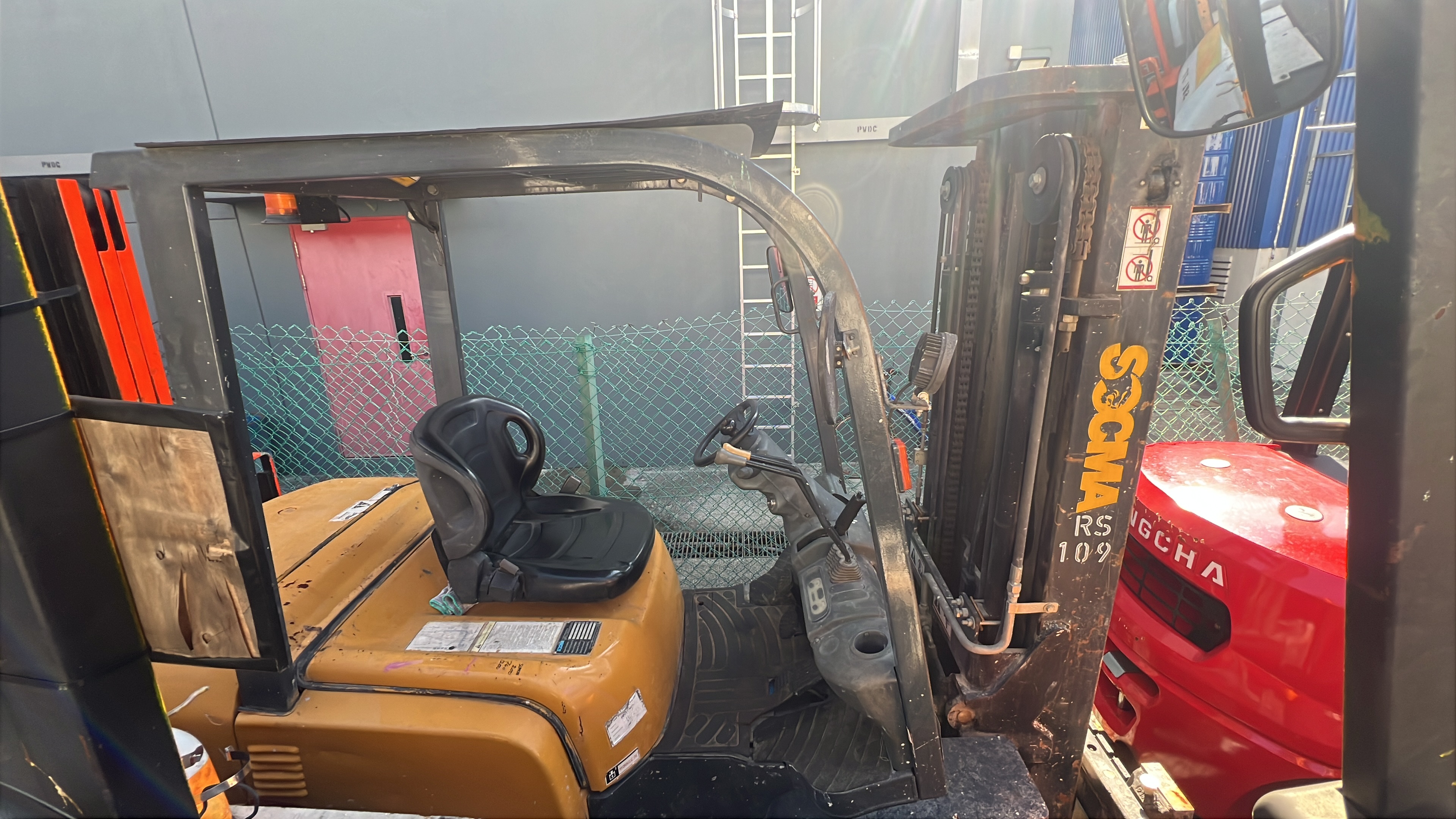 RS Machinery forklift fleet