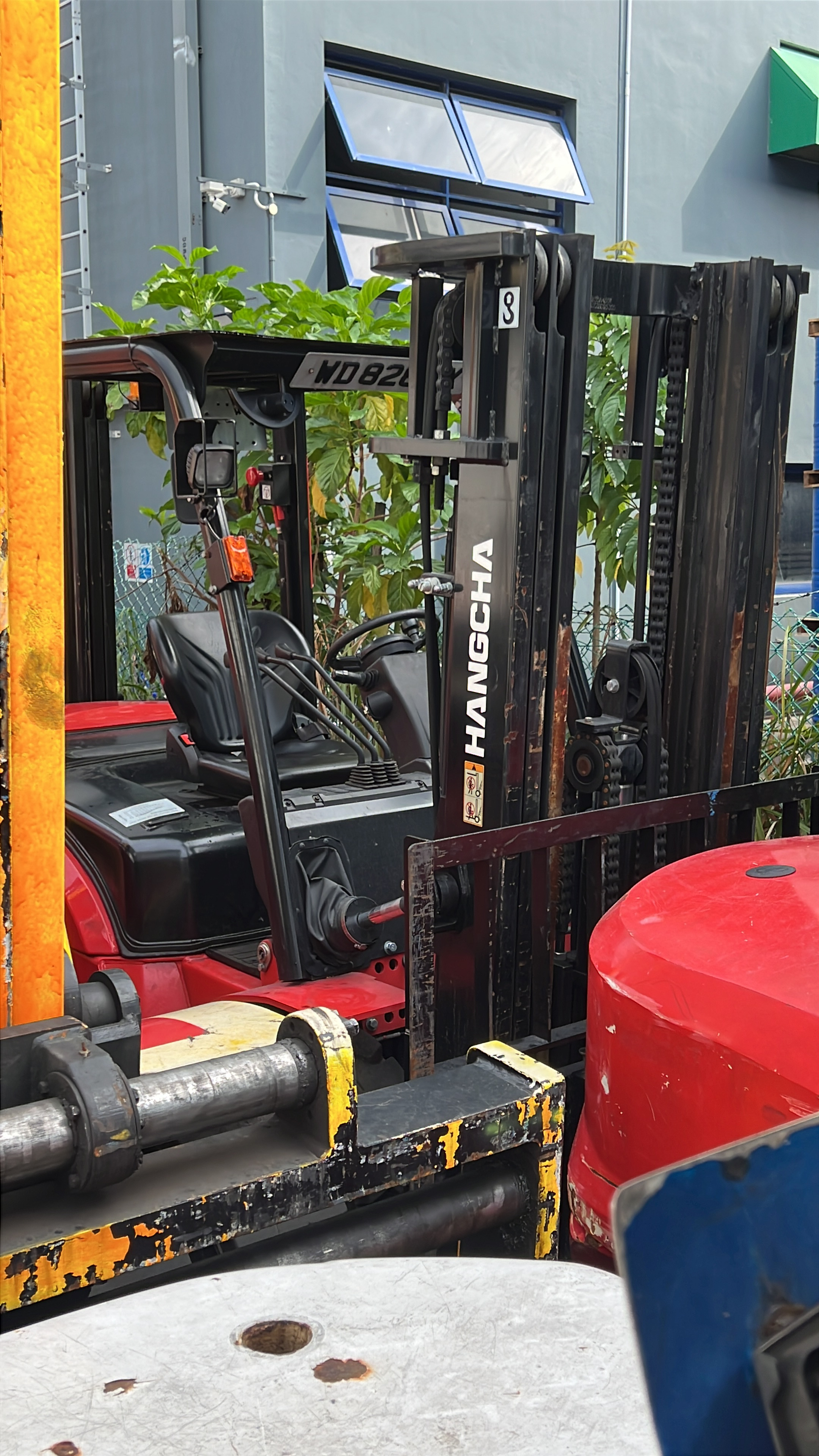 Lithium forklift rental