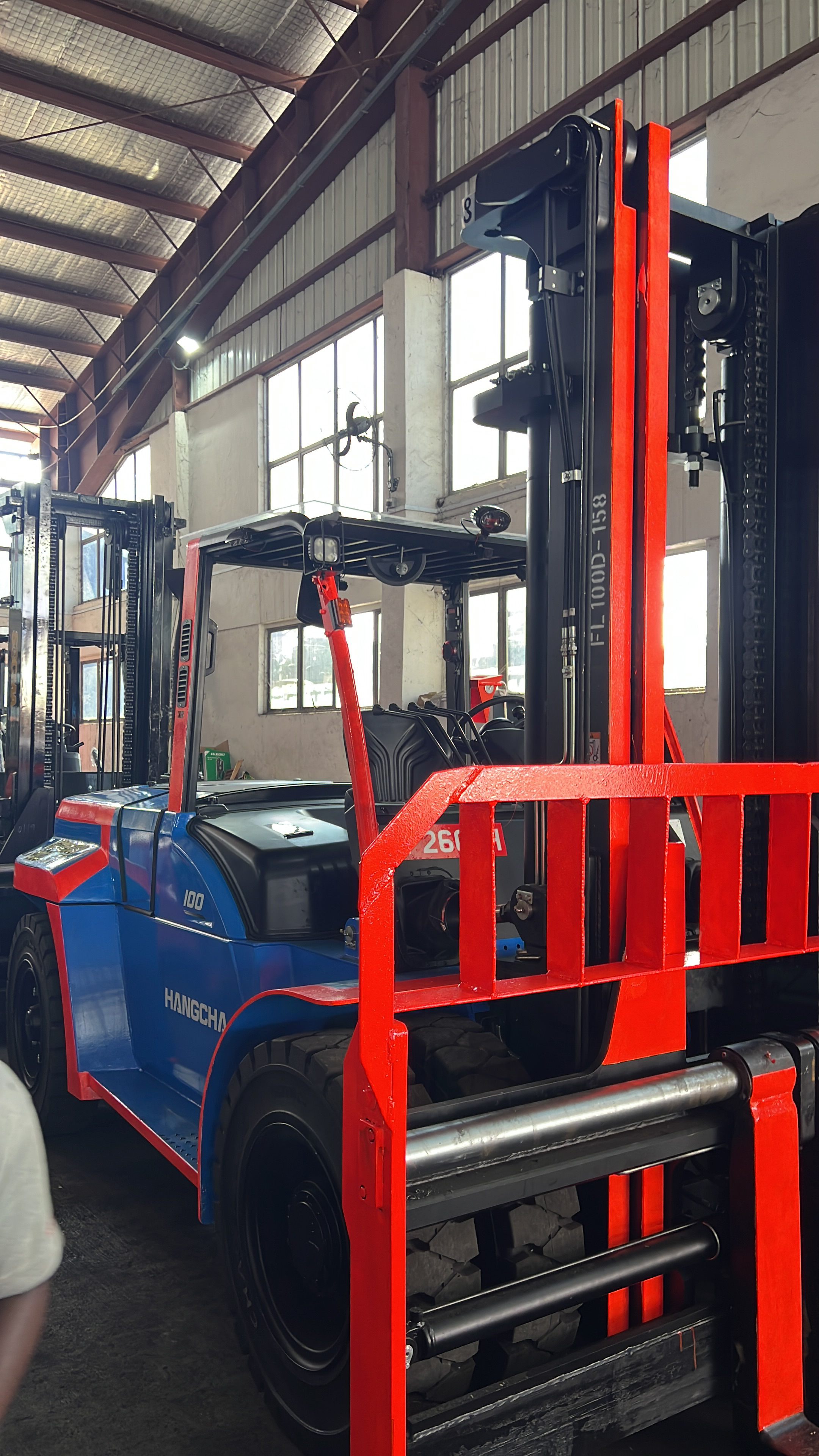 Forklift Singapore warehouse