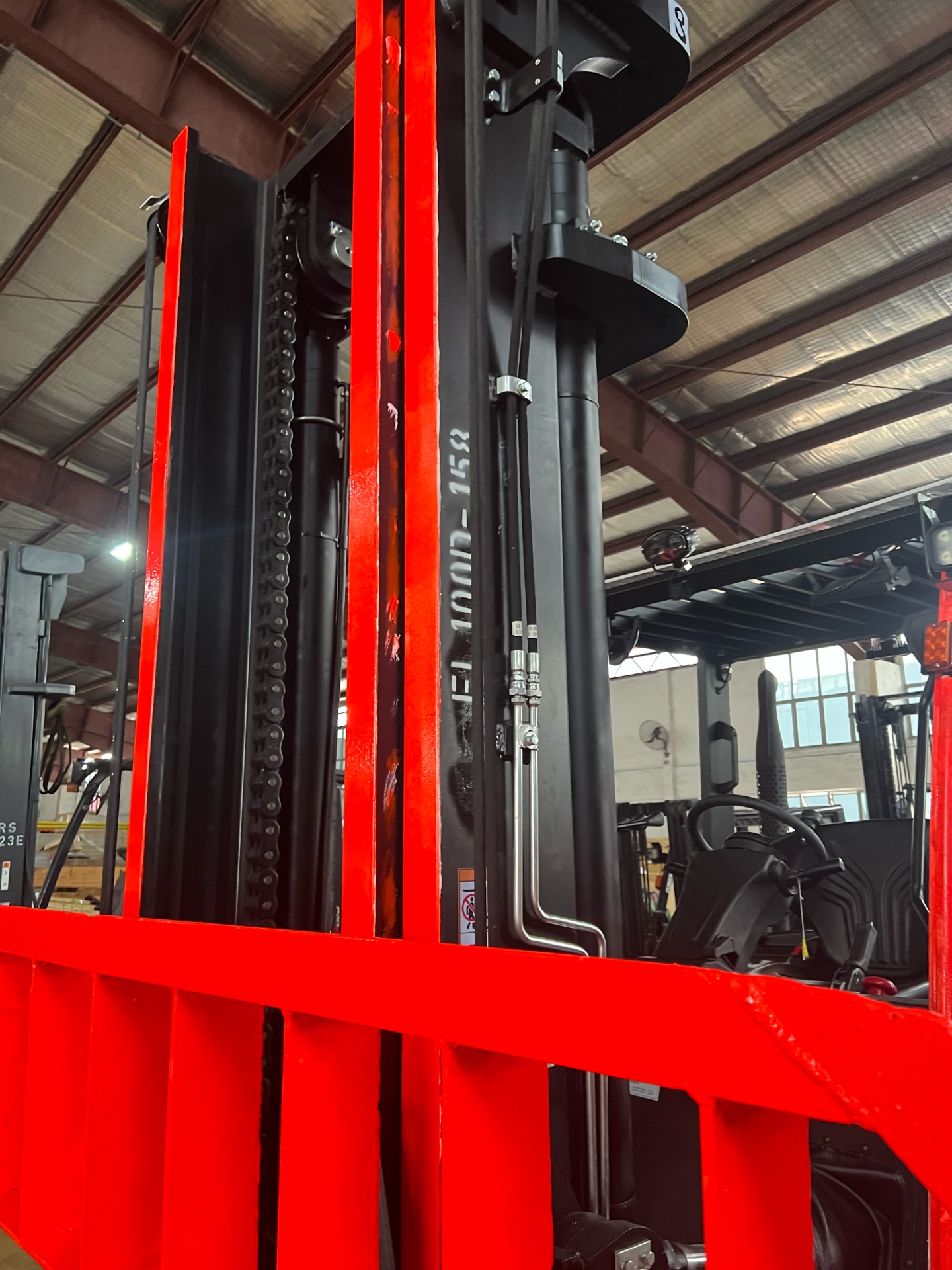Lithium-ion forklift